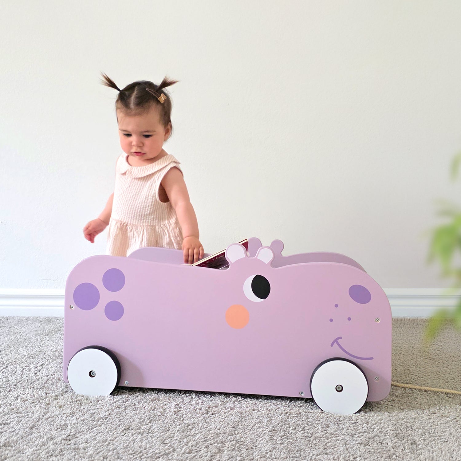 Montessori Toddler Hippo Pull-Out Bookshelf