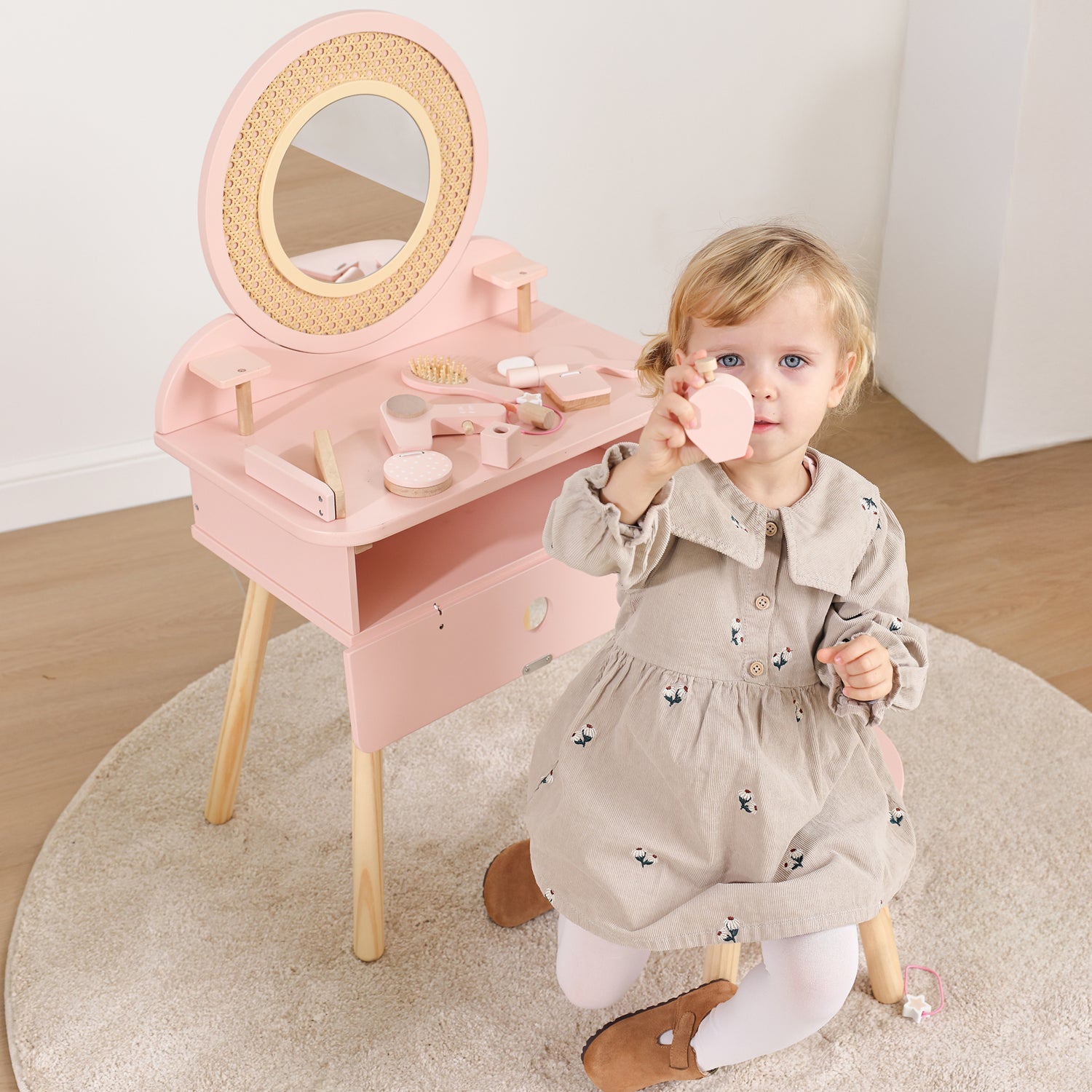 Kids Vanity Table and Chair Set, Pink Girls Vanity with 11 Pcs Accessories