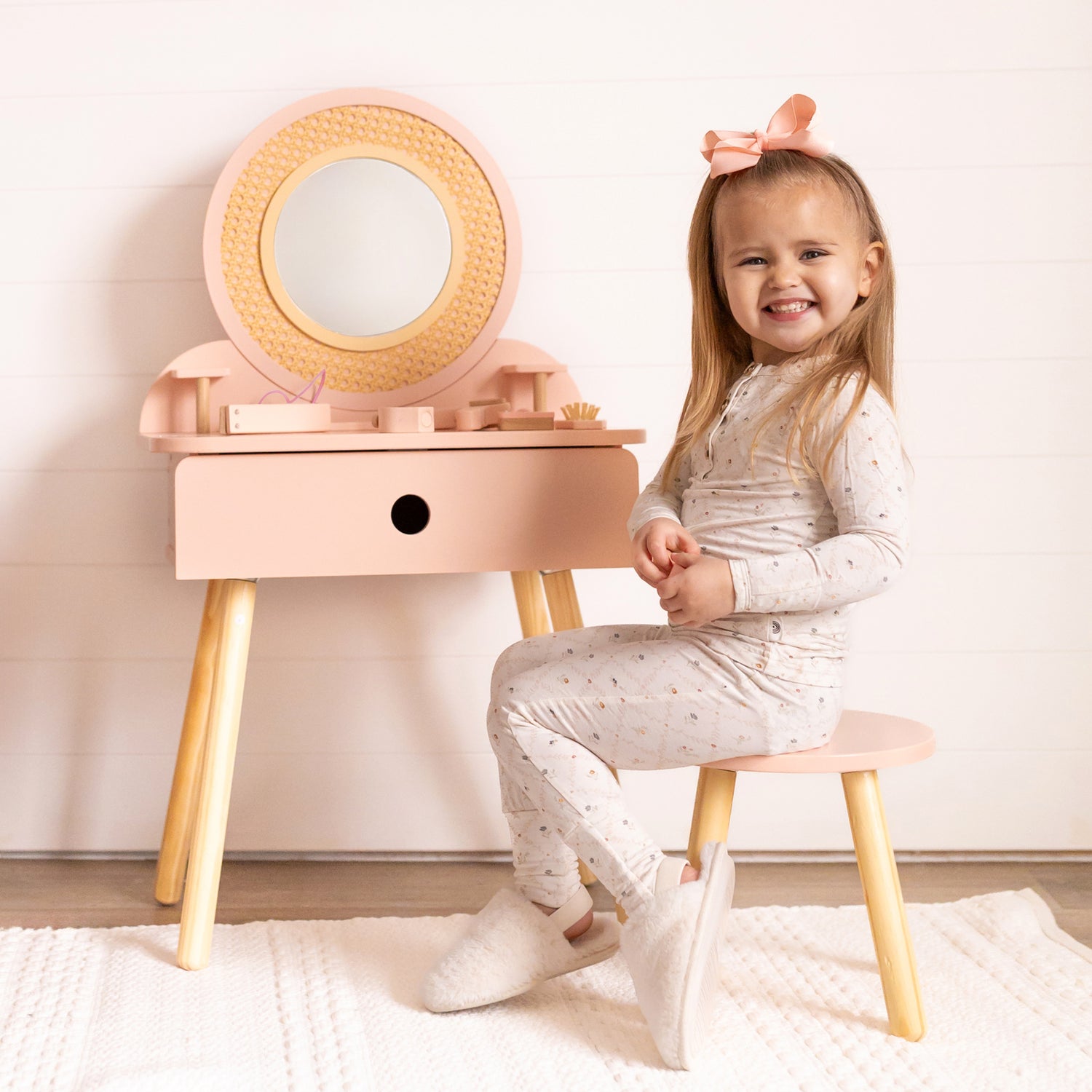 OOOK Kids Vanity Table and Chair Set, Pink Girls Vanity w