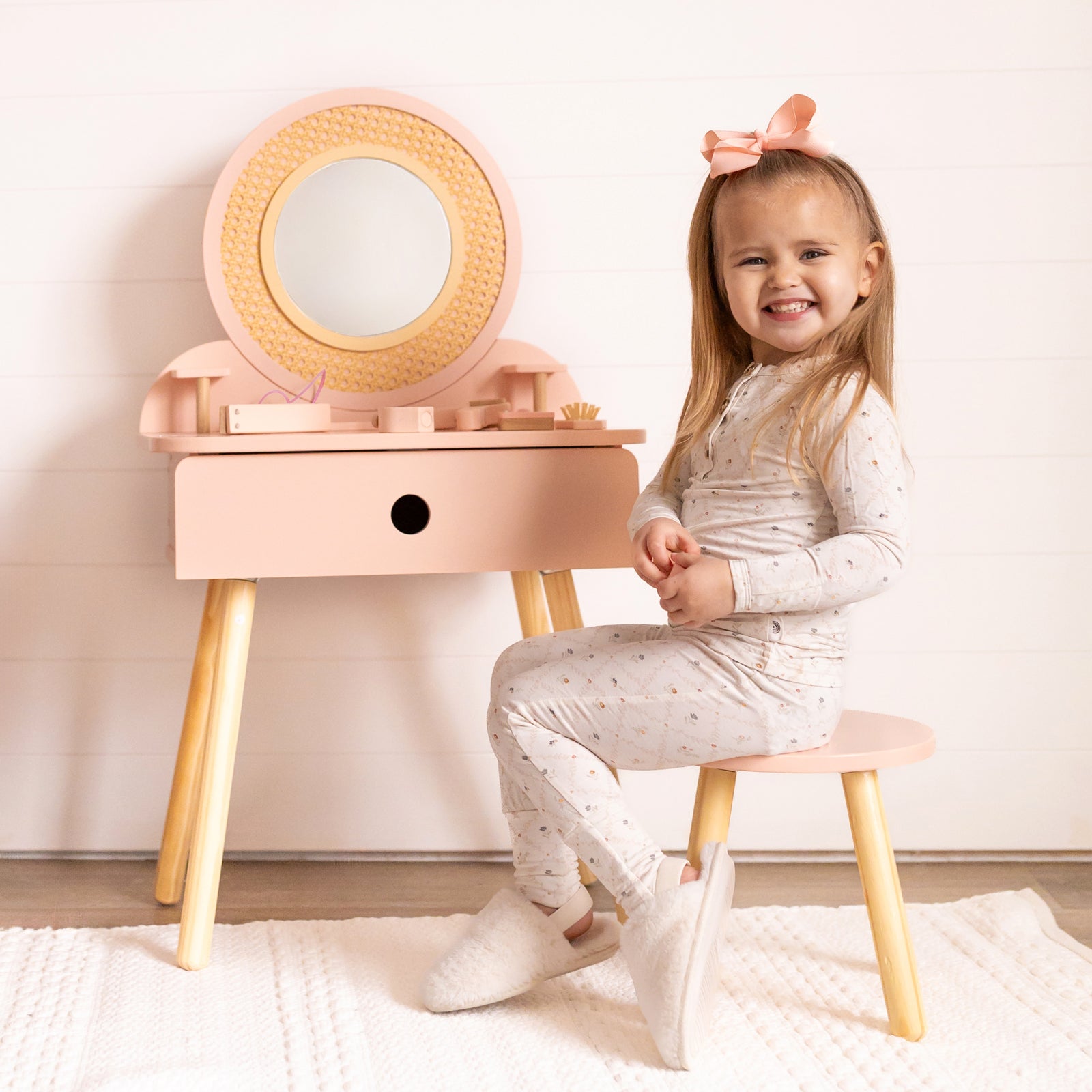 OOOK Kids Vanity Table and Chair Set, Pink Girls Vanity w