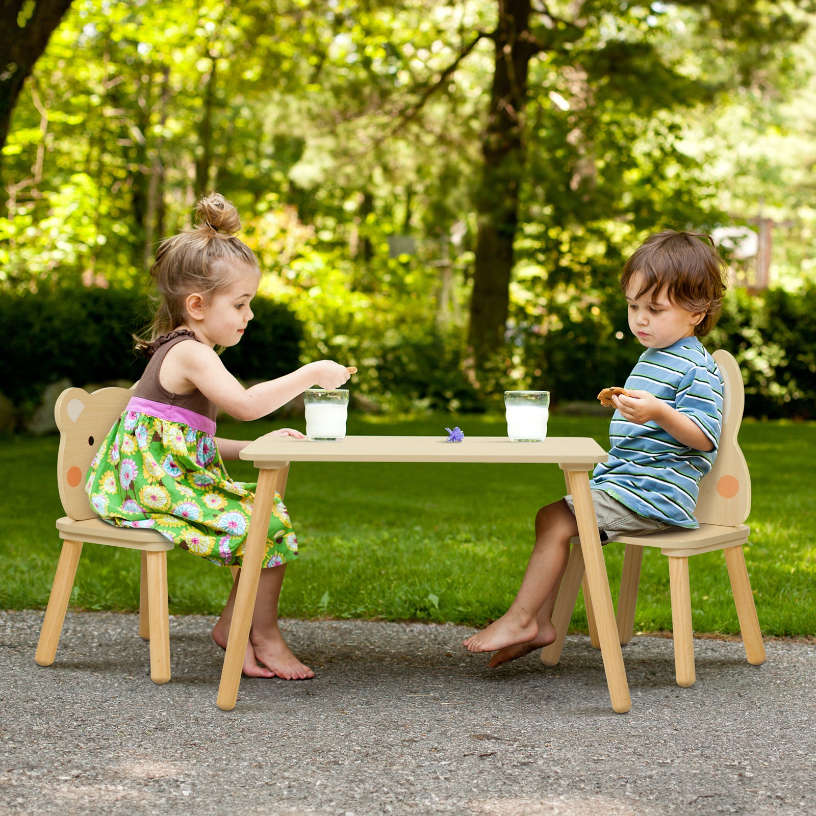 OOOK Wooden Kids Table set, Cute Todder table with 2 Animal Chairs