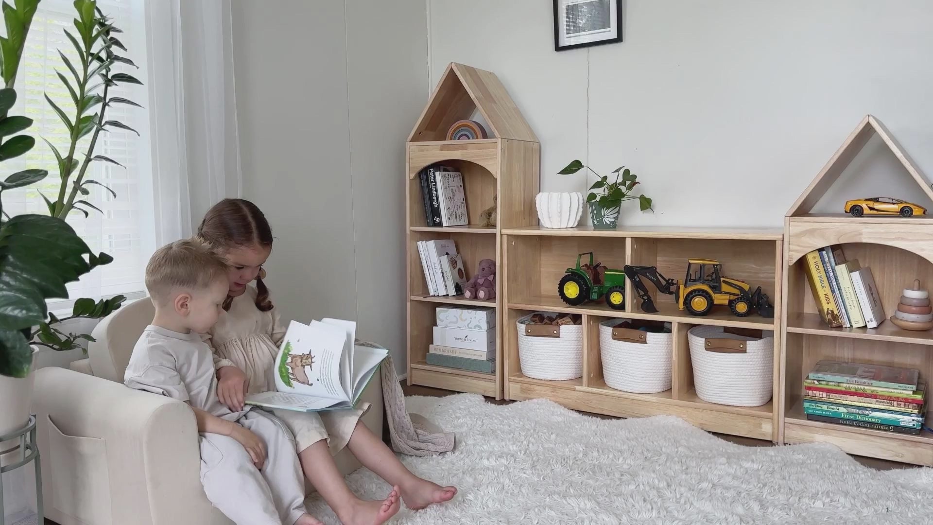 OOOK Rubber Wood 5-Compartment Montessori Shelf ( LARGE SIZE)